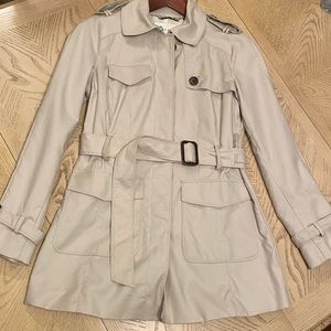 Banana Republic Beige Trench Coat size medium